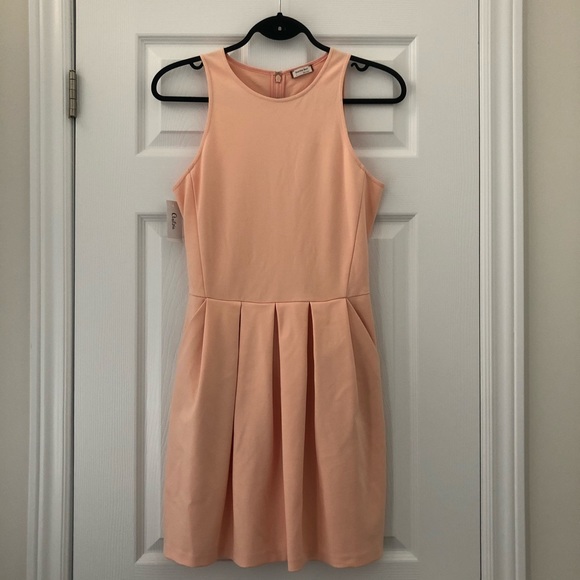NWT Aritzia Sunday Best Tartine Dress - Picture 1 of 3